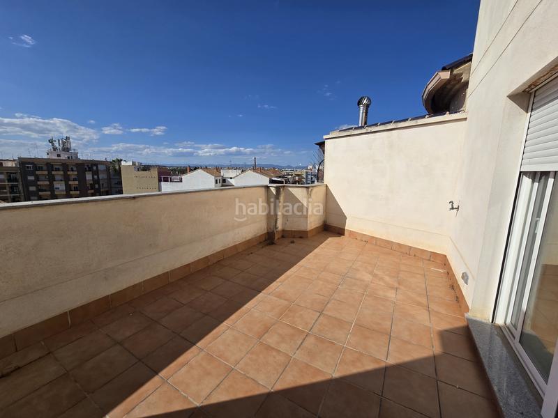 Foto ba73ddac-ee19-4181-ae18-0691cf518f5a. Duplex in Aldaia