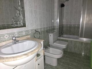 Appartement  Carrer de cervantes. ??piso en venta en alaquàs - cervantes