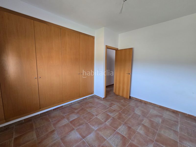 Foto d75be83e-1ee2-4ba4-8402-3e83bc563632. Xalet amb aparcament a Monserrat