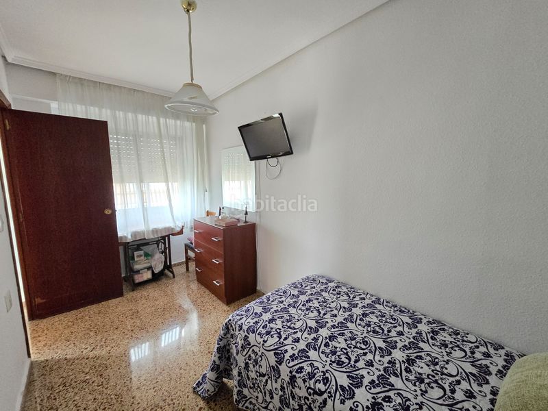Foto 0c86ea83-5cd1-4089-904d-2b343a84fa56. Pis a Quart de Poblet