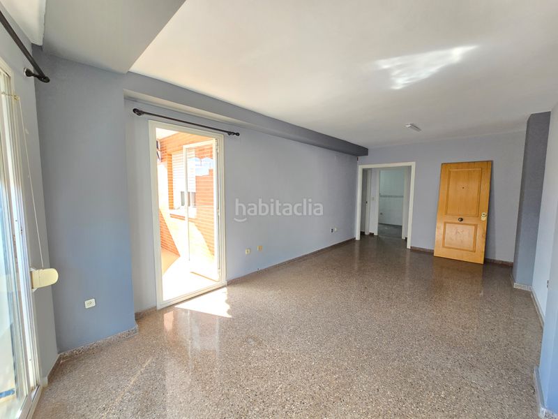 Foto eacad275-2412-444c-b210-b3617b574782. Pis a Alaquàs