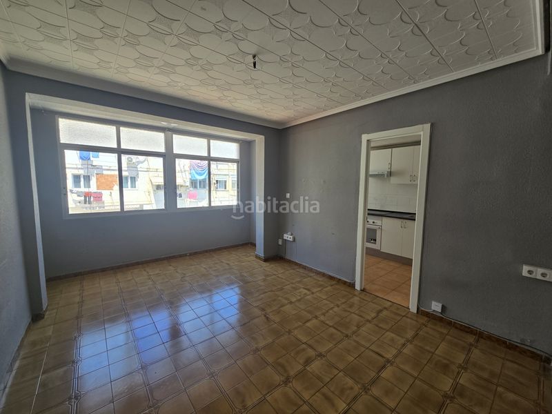 Foto 34f48bc0-3336-4082-be72-e292ac107f74. Pis a Centro Xirivella