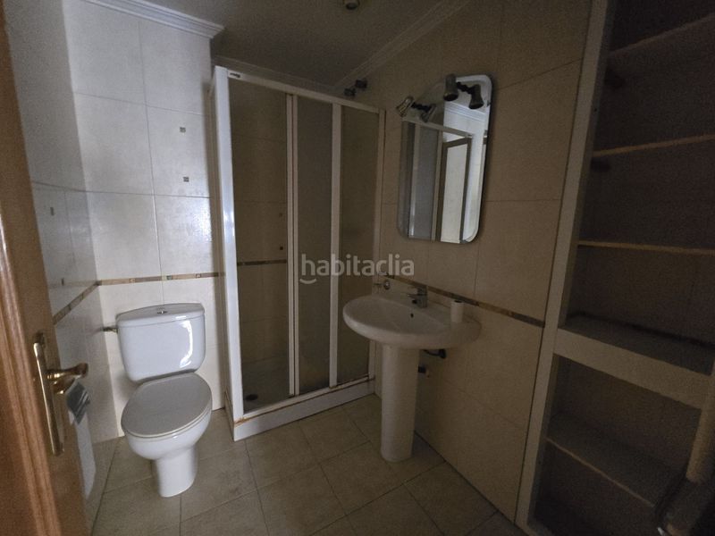 Foto 98cbba6d-8443-4c7d-a546-8e1bec939167. Casa adossada amb aparcament a Utiel