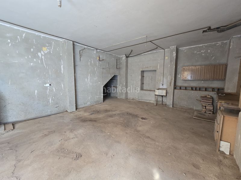 Foto daadeffe-6a48-4065-952d-a6c2166a100c. Casa adossada amb aparcament a Utiel