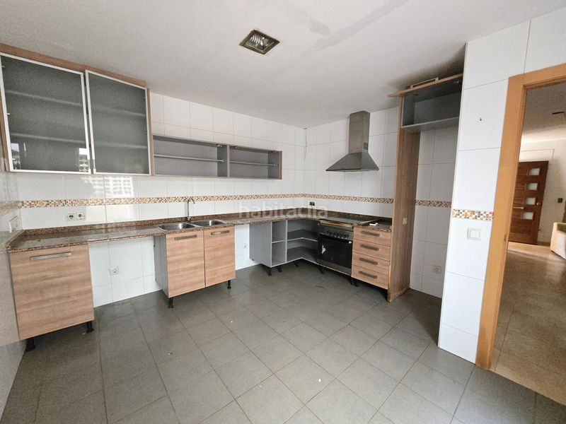 Foto 5fe37213-6e81-4e2c-9ece-c8c09e9b5823. Casa amb aparcament a Real de Montroi