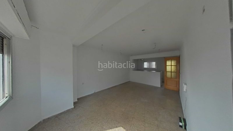Foto f4b33b99-9f81-4111-b325-680fc8ee1205. Pis a Yátova
