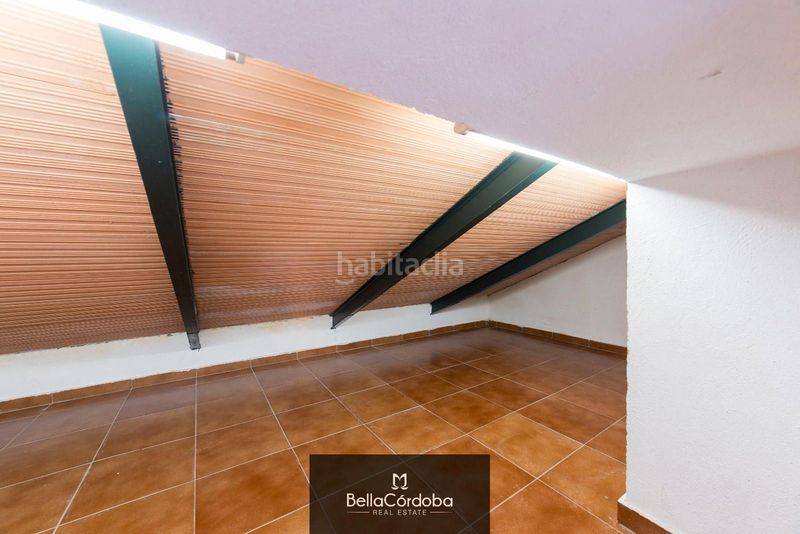 Foto 7065461b-ad43-42a7-9913-a9026181c4b4. Casa adossada amb aparcament piscina a Poniente-Norte - Miralbaida - Parque Azahara Córdoba