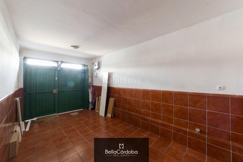 Foto 721e822d-3b02-438b-a578-ee0cb4b6e0ef. Casa adossada amb aparcament piscina a Poniente-Norte - Miralbaida - Parque Azahara Córdoba