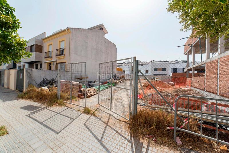 Foto a70f8bdc-5be8-4bf2-b6a6-1d639bc4efb1. Finca rústica solar de 200 metros en la zona de noreña. proyecto de arquitecto. en Córdoba