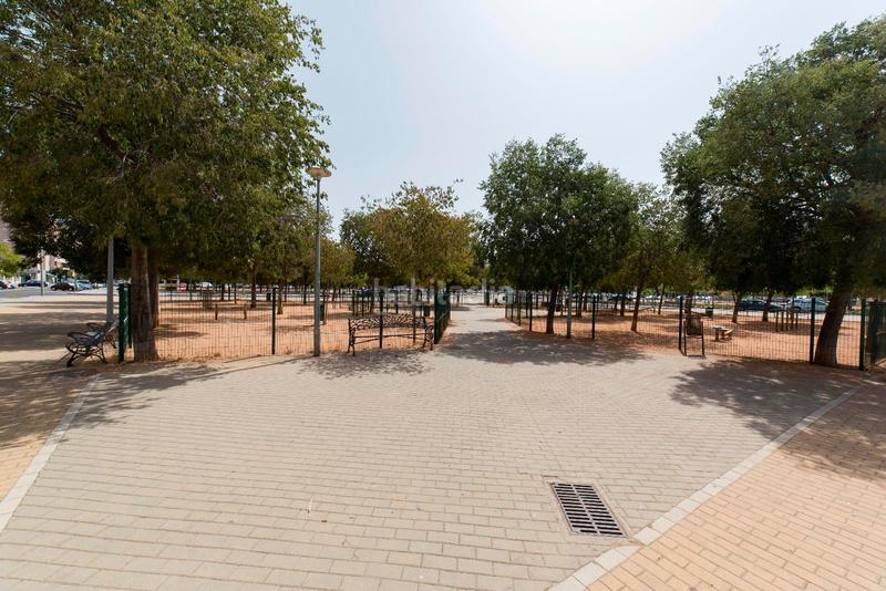 Foto fb47ff10-9314-4b82-8b05-2eb415e0614d. Finca rústica solar de 200 metros en la zona de noreña. proyecto de arquitecto. en Córdoba
