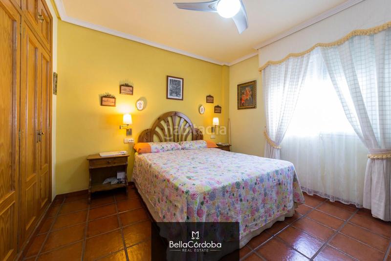 Foto 48c3f9ac-f7dd-4b78-b345-b3f75b8cae15. Casa adossada amb calefacció aparcament a Centro Córdoba