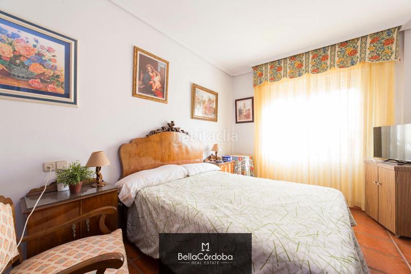 Foto 4d6b90dd-dc1d-4214-80b7-908568942680. Casa adossada amb calefacció aparcament a Centro Córdoba