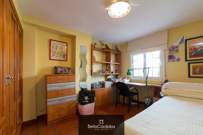 Foto 96364b6d-2ab1-41d7-bb92-aca1789a9ee4. Casa adossada amb calefacció aparcament a Centro Córdoba