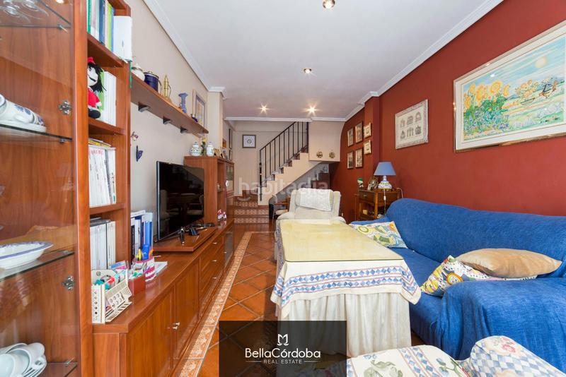 Foto c83b0509-52a5-4a69-93ee-3e8d22865529. Casa adossada amb calefacció aparcament a Centro Córdoba