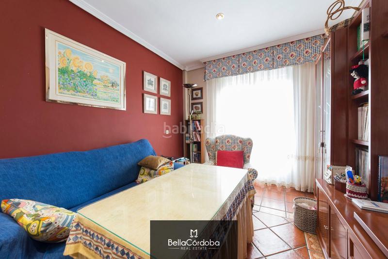 Foto e464bf4a-889c-4527-a7fd-51a10f2b9fb7. Casa adossada amb calefacció aparcament a Centro Córdoba