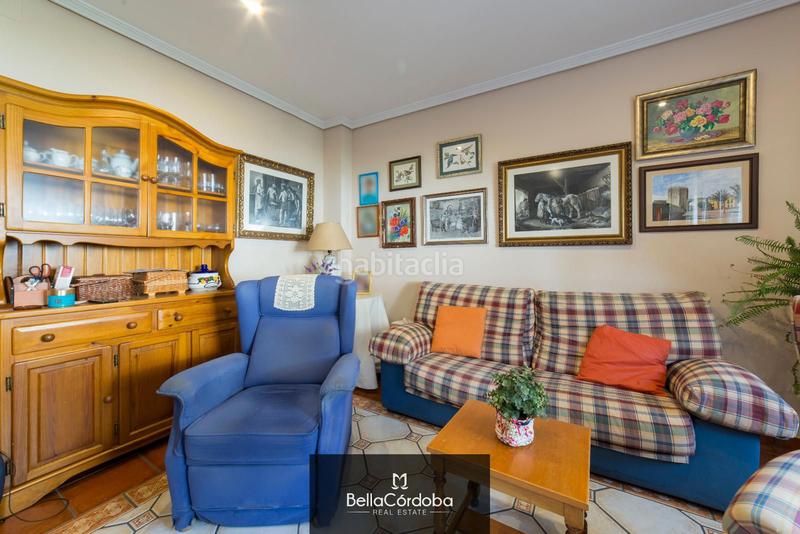 Foto fa4e5f36-dd26-4047-8667-e8d0fc194fa3. Casa adossada amb calefacció aparcament a Centro Córdoba