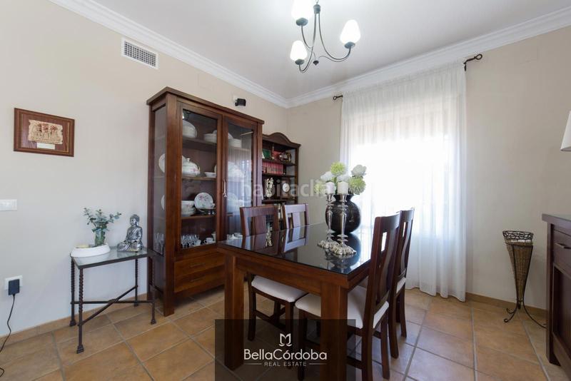 Foto e8eeaf4b-1afa-436a-a2dc-4c8e9b78404e. Chalet con riscaldamento piscina in El Higuerón Córdoba