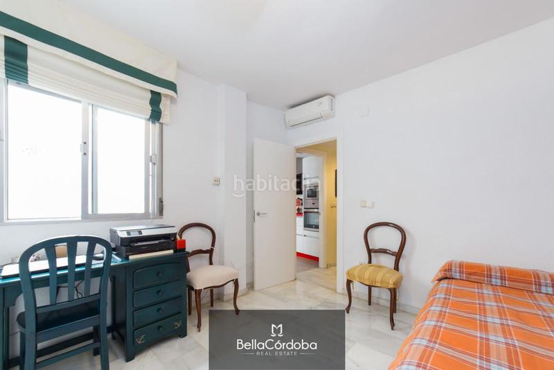 Foto b2a5e08a-b0ad-4312-9f44-d5b53f9ae57a. Casa magnifica vivienda adosada muy cercana a calle alfaros en Córdoba