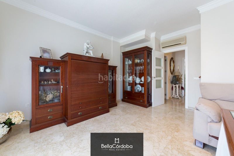 Foto 14109243-56a1-424e-af96-6f5521666cb9. Casa adossada amb calefacció a Santa Rosa - Valdeolleros Córdoba