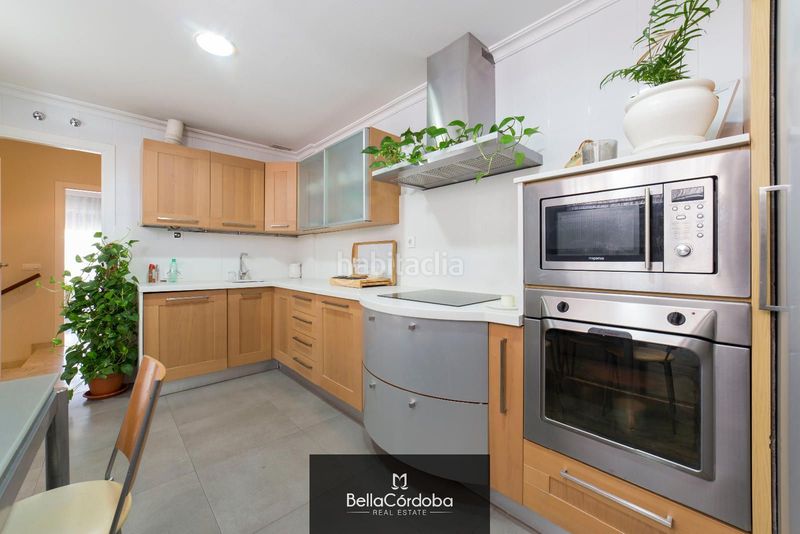 Foto ee03965e-efdf-4b22-8924-5b34d067e482. Casa adossada amb calefacció a Santa Rosa - Valdeolleros Córdoba