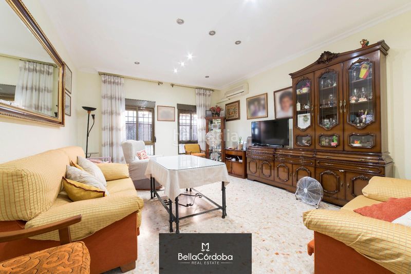 Foto ab3a6675-1afc-4ffb-b240-f73f34410c4b. Casa adossada amb calefacció terrassa a Ollerías - San Cayetano Córdoba