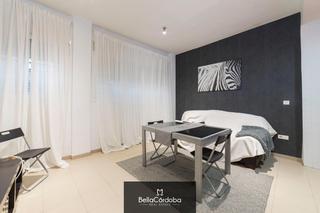 Pis a Huerta de la Reina - Trassierra. Vivienda con trastero a 3 minutos de la estación