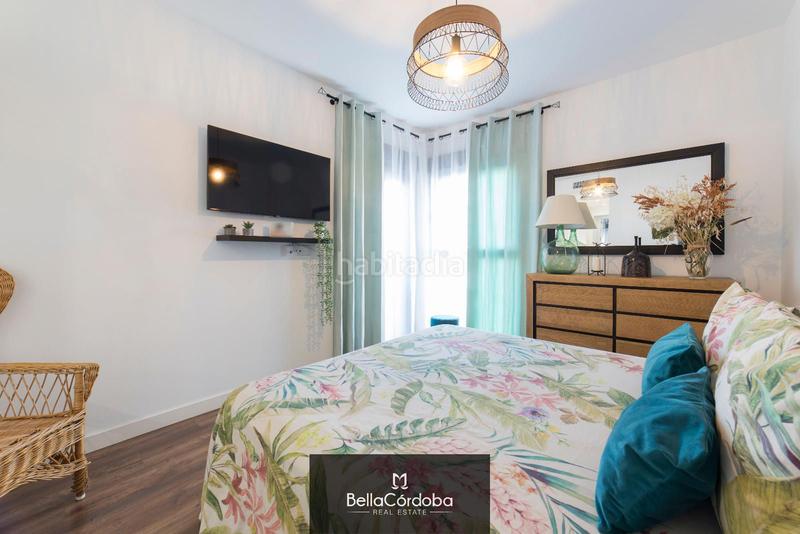 Foto b8eccb65-d1e0-40a2-857c-2557a608fefc. Appartamento con riscaldamento parcheggio piscina in Córdoba