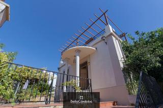 Xalet a El Brillante -El Naranjo - El Tablero. Chalet independiente  proxima al calasancio piscina privada con