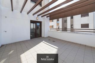 Ático en Ciudad Jardín - Zoco. Exclusiva vivienda tipo atico  en nuevo zoco