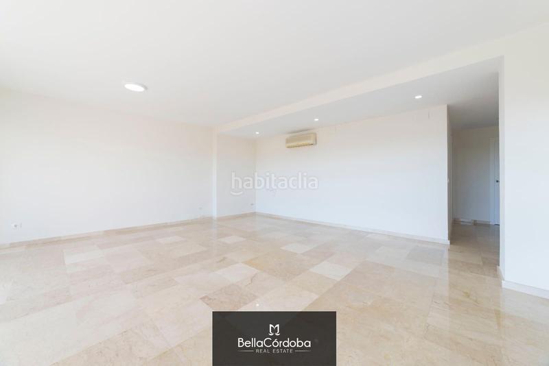 Foto 25251549-bb6f-442b-8013-926e597f3650. Location appartement avec chauffage parking dans Centro Córdoba