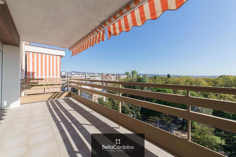 Foto e1c18422-99d1-47e0-8336-207b45a5803e. Location appartement avec chauffage parking dans Centro Córdoba