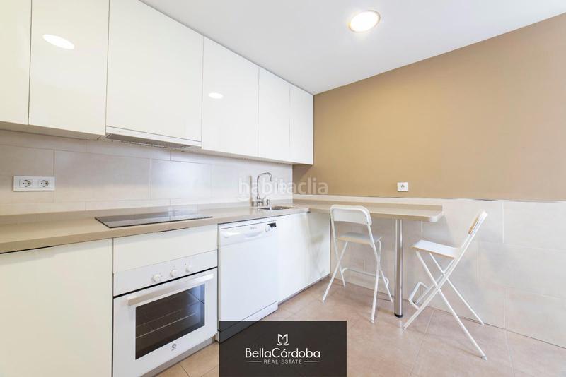 Foto 560c11f9-6126-49ae-9d2b-8b23cf509ee1. Rent flat with heating parking in Centro Córdoba