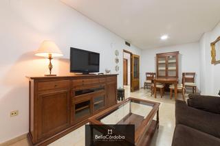 Miete Etagenwohnung in Centro. Piso en alquiler en avda. gran capitan,  para larga estancia, es