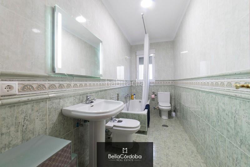 Foto 49b825b6-2324-42ca-a749-049c44e082b1. Chalet avec parking piscine dans Cerro Muriano Córdoba