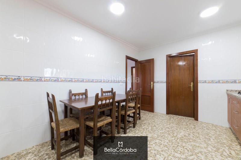 Foto 7940f84f-785d-478e-bb71-136af94c480b. Chalet avec parking piscine dans Cerro Muriano Córdoba