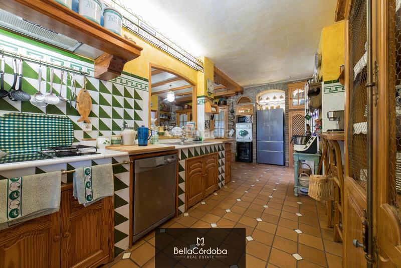 Foto 881e7b4d-67c9-45f0-a9b3-6305a06e83eb. Xalet amb calefacció aparcament piscina a El Brillante -El Naranjo - El Tablero Córdoba