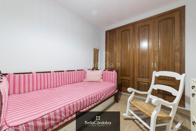 Foto 14627c24-2761-4125-8e20-9721a3e3fe9d. Pis amb calefacció aparcament piscina a Santa Rosa - Valdeolleros Córdoba