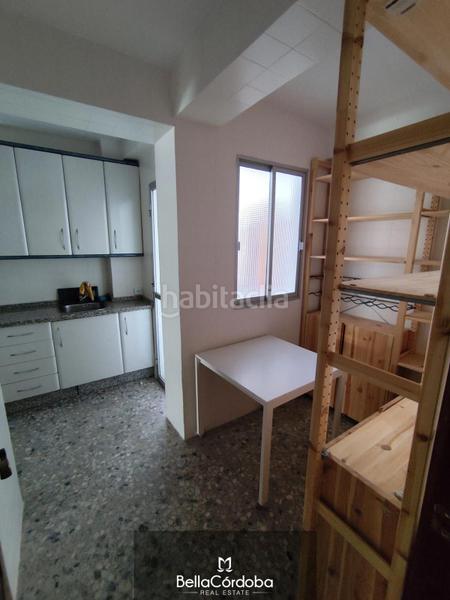 Foto 82325e6f-d079-4101-9f07-dc43e066326c. Pis a casco histórico - ribera - san basilio Córdoba