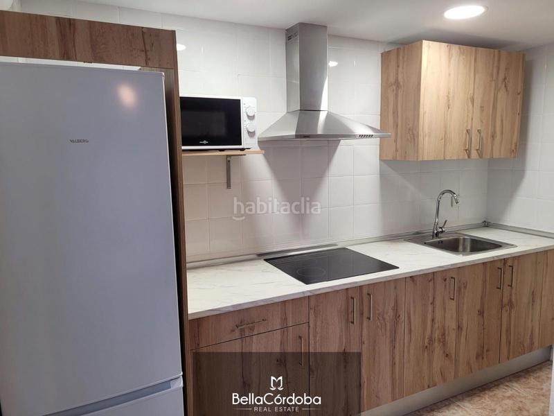 Foto 98b4575b-1ada-4933-9e9f-5b7eeef8e413. Pis a Huerta de la Reina - Trassierra Córdoba