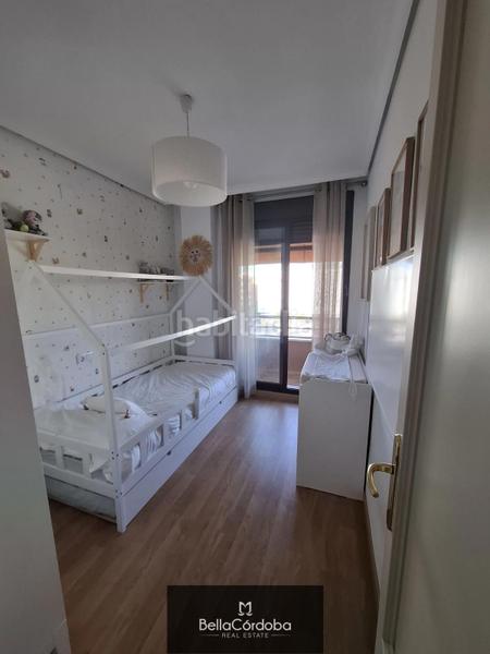 Foto e8d2e3f5-dcad-459e-b696-7496d4a6419e. Pis amb aparcament piscina a Tablero Bajo - Arruzafilla Córdoba