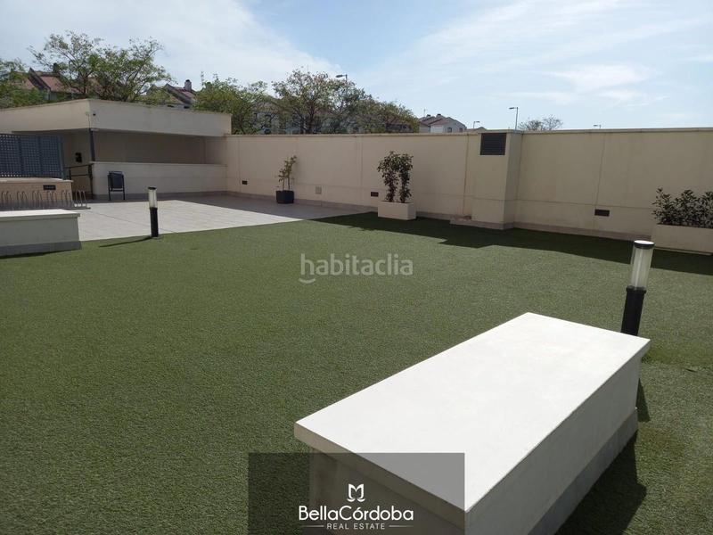 Foto 3b9b8999-f7a5-4c43-869b-a86db819fdff. Pis amb aparcament piscina a Poniente-Norte - Miralbaida - Parque Azahara Córdoba
