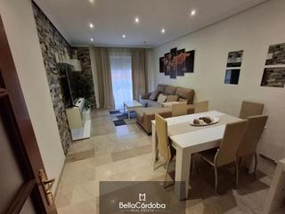 Piso en Huerta de la Reina - Trassierra. Magnifica vivienda en tablero bajo