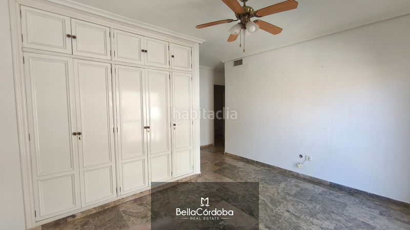 Foto b9105d6c-88c5-4d13-b006-6bcea4c961cd. Pis amb aparcament piscina a El Brillante -El Naranjo - El Tablero Córdoba