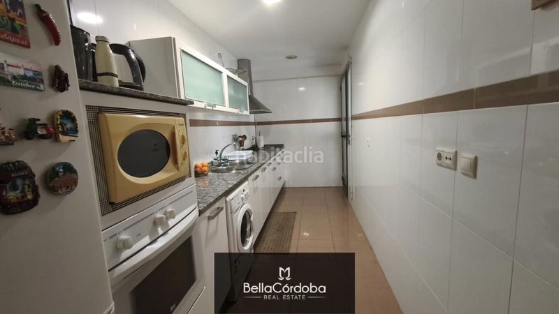 Foto 57a1a93d-ab7d-4ee4-8b5b-63d82fd3062e. Pis a Ciudad Jardín - Zoco Córdoba