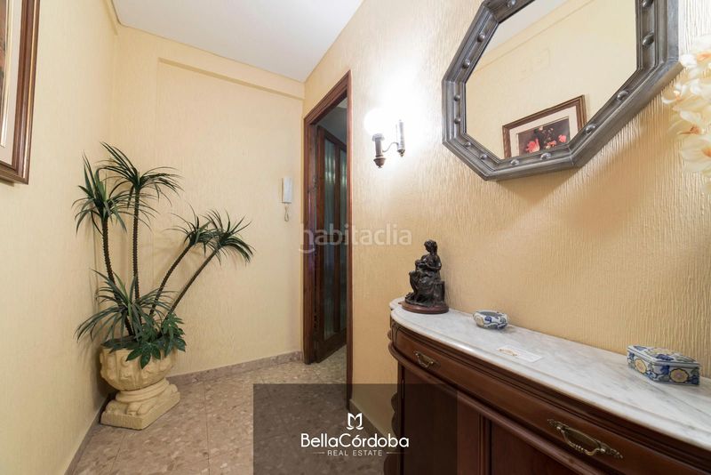 Foto ecbc8f5b-6410-497e-9aea-19e6e16e8119. Pis a Ciudad Jardín - Zoco Córdoba