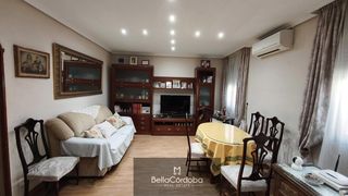 Casa adossada a Sta. Marina - San Andrés - San Pablo - San Lorenzo