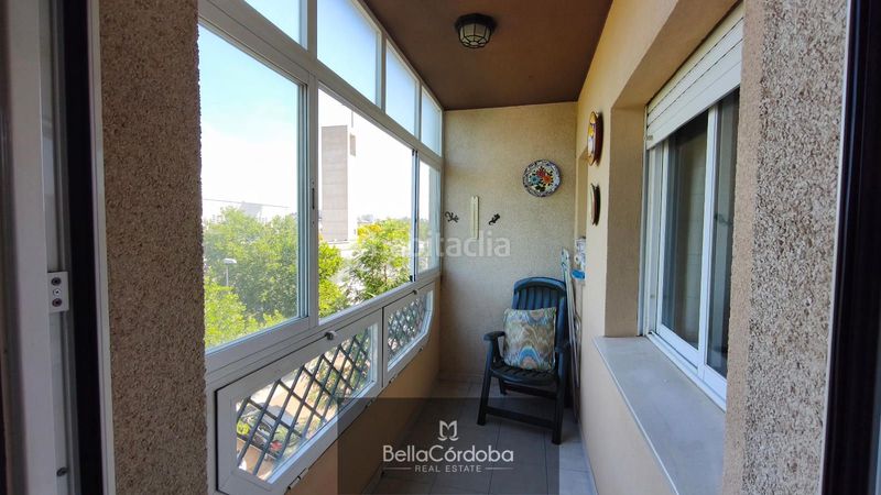 Foto b0dcc146-5267-4789-9995-e43c46e5f5ea. Pis amb calefacció aparcament piscina a Tablero Bajo - Arruzafilla Córdoba