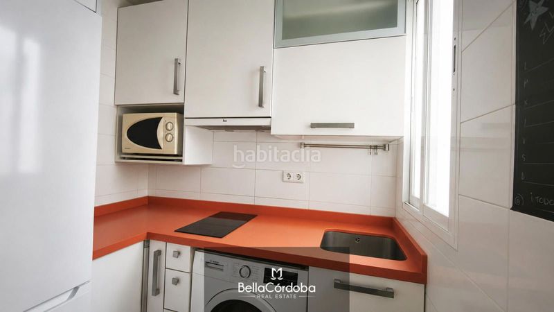 Foto 0e2f2ff0-82a9-4fa4-a550-da3d8ea75cd6. Pis amb calefacció a Centro Córdoba