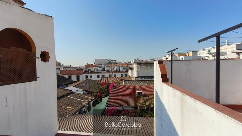Foto 4a9ecb82-6d0c-46cd-a2ec-85ca66c7e269. Casa adossada amb aparcament a Sta. Marina - San Andrés - San Pablo - San Lorenzo Córdoba