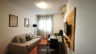 Lloguer Pis a Viñuela - Rescatado. Piso en avd. libia alquiler para estudiantes